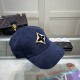 LouiVuittonLV  Counter new Louis Vuitton home embroidered baseball cap, simple and generous Men and women universal sun hat.