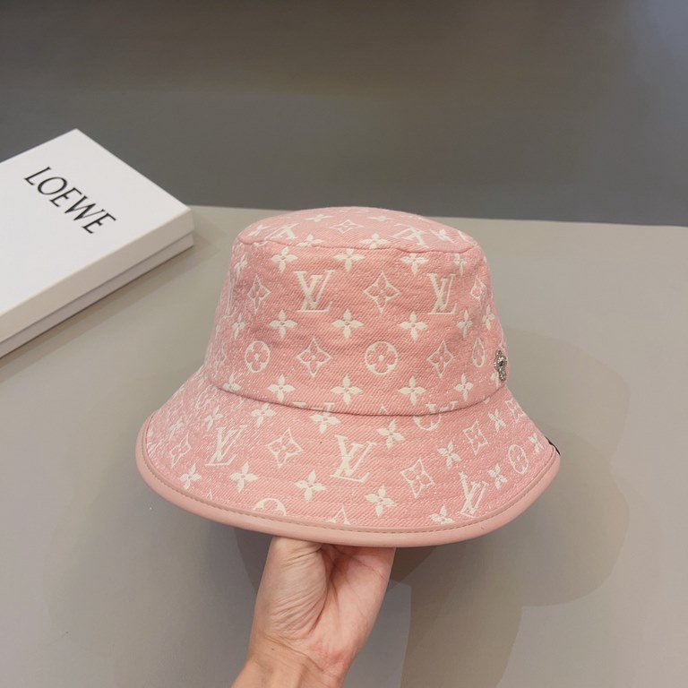 lv louis vuitton   newest snowflake pattern solo spliced fisherman's hat arrives   new fisherman's hat , novelty and fashion, sunshade and sunscreen.