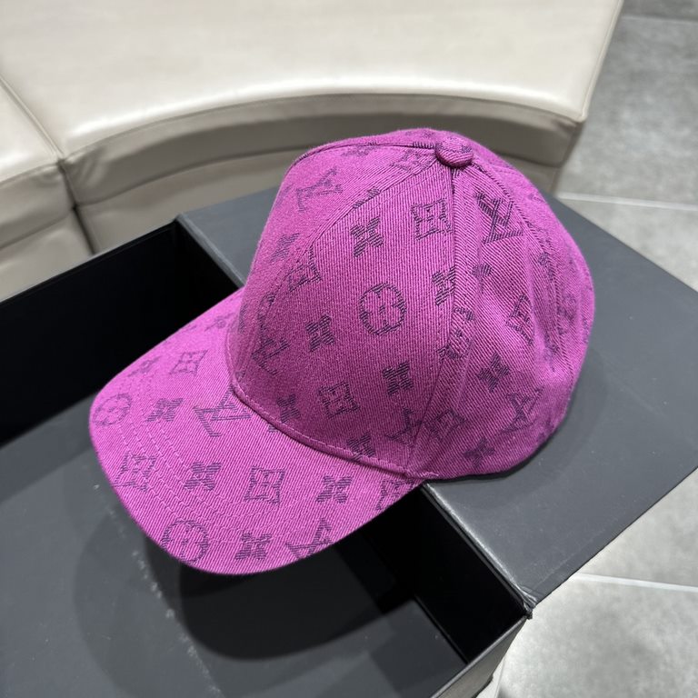 (LV Louis Vuitton) new full print logo pattern models baseball cap, counter synchronization shipments, big name models super good with, hurry to get!