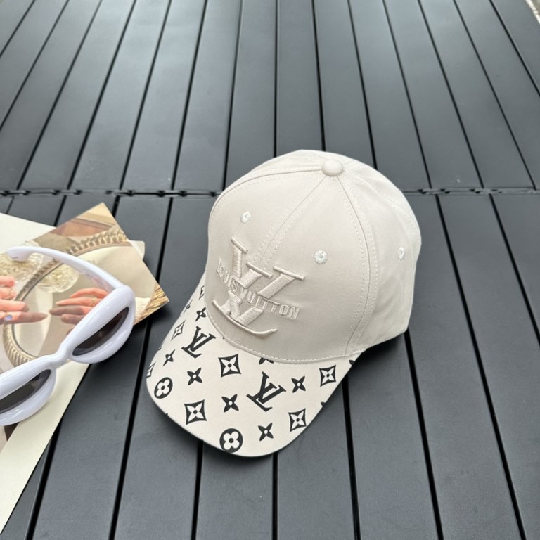 Classic Quotes LouiVuittonLV  Counter new Louis Vuitton Home Embroidered Baseball Caps, Simple and Generous Men and women universal sun hat.