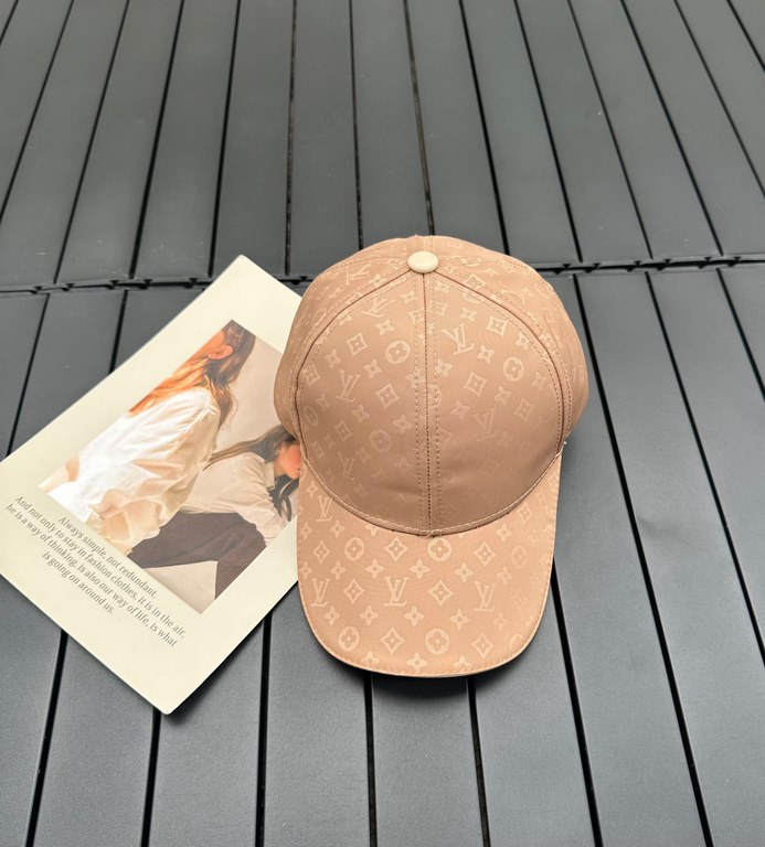 LouiVuittonLV  counter new Louis Vuitton home embroidery baseball cap, simple and generous Men and women universal sun hat