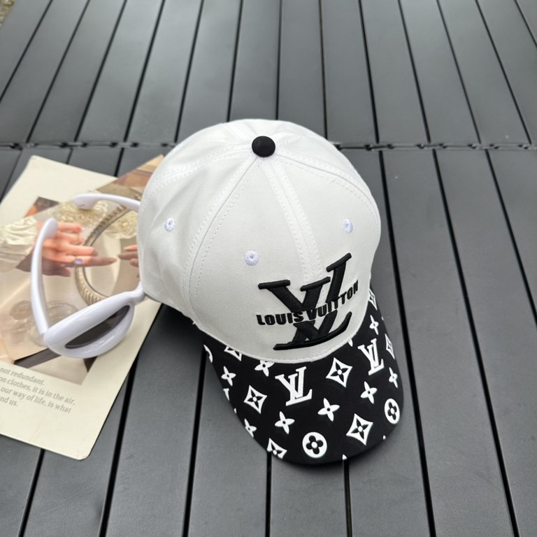 Classic Quotes LouiVuittonLV  Counter new Louis Vuitton Home Embroidered Baseball Caps, Simple and Generous Men and women universal sun hat.