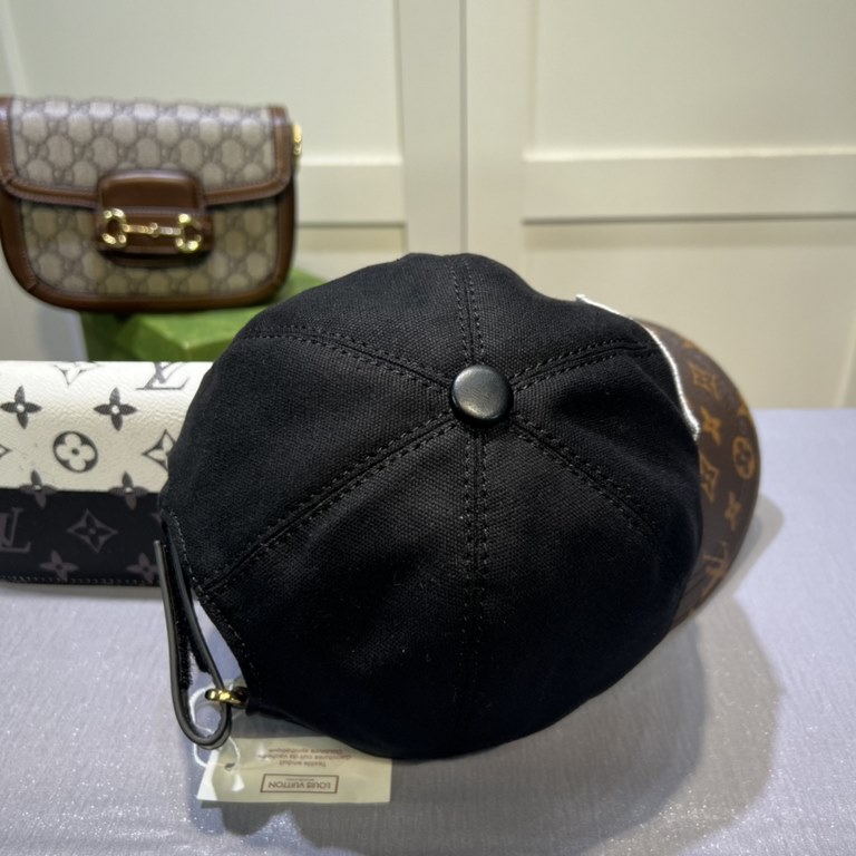 LV (Louis Vuitton) new original single baseball cap, LV embroidery, counter 11 open mold customized, original canvas fabric   head layer cowhide, fine embroidery! Awesome quality, base head circumference 56, patch adjust