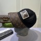 LV (Louis Vuitton) new original single baseball cap, LV embroidery, counter 11 open mold customized, original canvas fabric   head layer cowhide, fine embroidery! Awesome quality, base head circumference 56, patch adjust