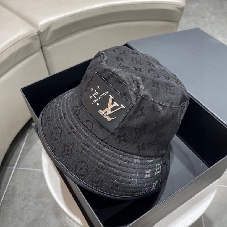 lv Louis Vuitton  2023 early spring new original single LV fisherman hat, simple atmosphere full of personality Exquisite embroidery design Full of fashion sense   This hat is definitely worth getting!