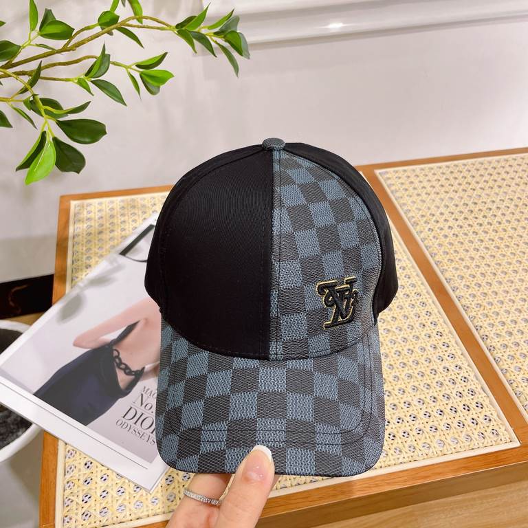 P on the new! Louis Vuitton LouisVuitton   new LV baseball cap, heavy construction   early spring collection of high-end atmosphere, versatile models   men and women!