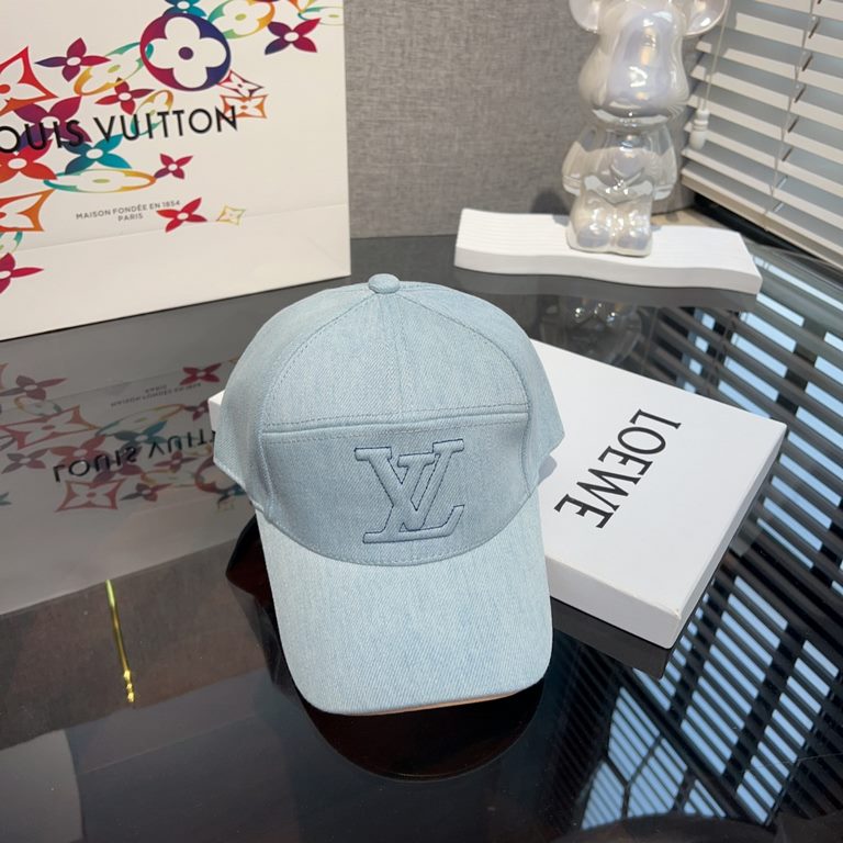 LOUIS VUITTON LV Louis Vuitton Cowboy Baseball CapCowboy Baseball CapIt's a must-have for early fall. Simply put on a T and jeans.It's easy to look good and stylish.The fashion of the day is easy to switch between!