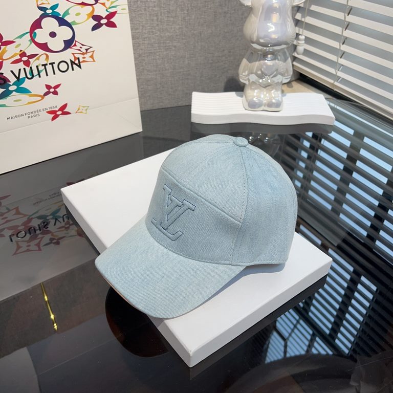 LOUIS VUITTON LV Louis Vuitton Cowboy Baseball CapCowboy Baseball CapIt's a must-have for early fall. Simply put on a T and jeans.It's easy to look good and stylish.The fashion of the day is easy to switch between!