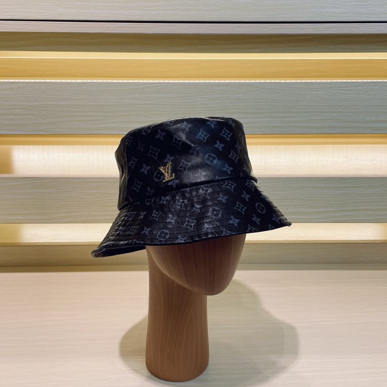 LV Louis Vuitton shipments, classic fisherman's hat, very classic classic, popular retro beauty, available in all seasons, go out must-have, very show face is small!