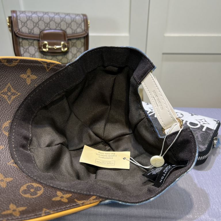 LV (Louis Vuitton) new original single baseball cap, old flower splicing, 11 open mold customized, the original printing satin fabric   counter old flower leather, meticulous and perfect workmanship, quality is superb, t