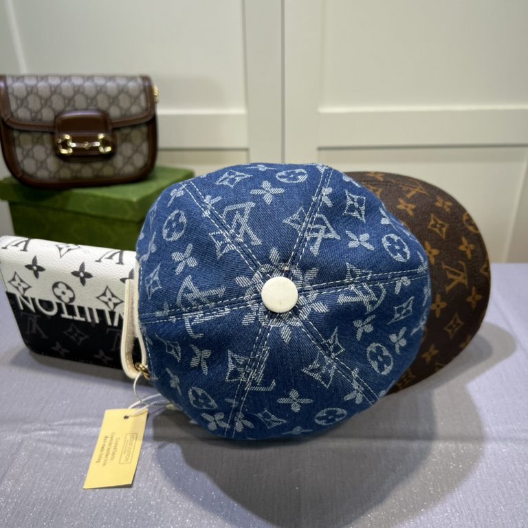 LV (Louis Vuitton) new original single baseball cap, old flower splicing, 11 open mold customized, original printing satin fabric   counter old flower leather, meticulous and perfect workmanship, awesome quality, basic h