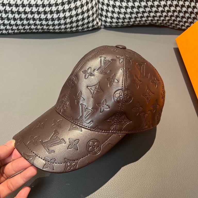 New!New model shipment!With box cloth bag, LV Louis Vuitton new original single baseball cap, leather printing, counter 11 open mold customized, accurate pair of flowers. Original head layer cowhide   cotton lining, ligh