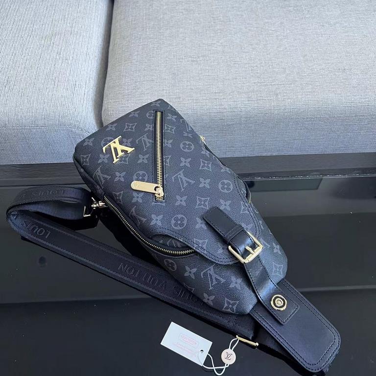 LV Chest BagModel 23344Size 18-31-5Counter new    heavy hit replica   original leather replica   leather super soft   oversized capacity   customized counter original hardware  smooth zipper    perfect craftsmanship   re