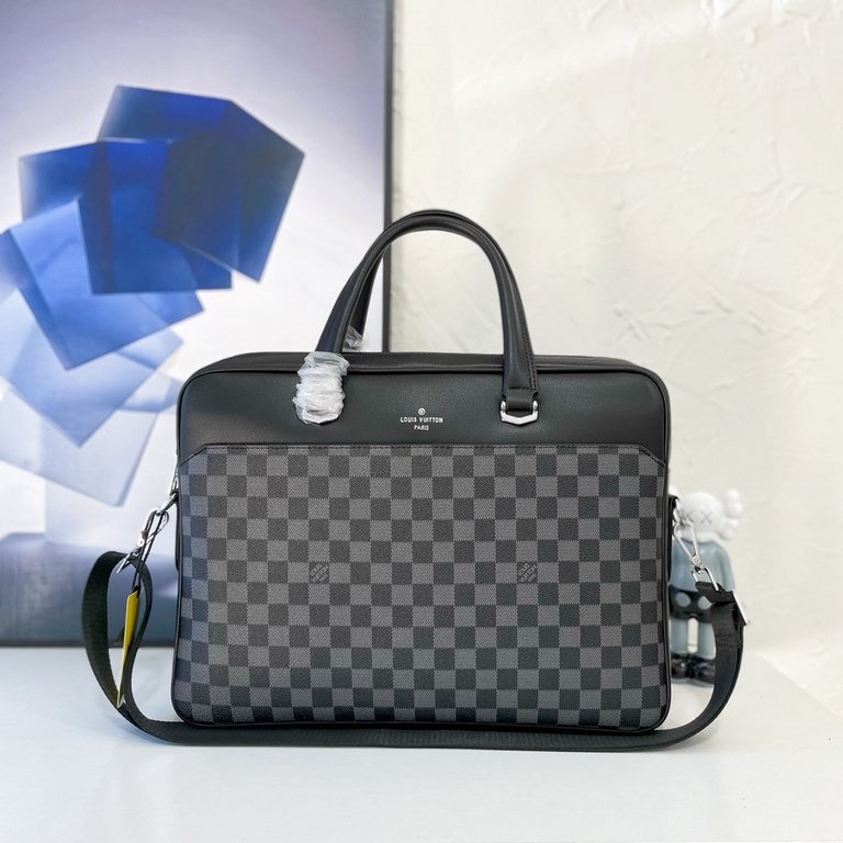 New [love] Louis Vuitton lv original single authentic new counter with the same high-end men's casual briefcase   workmanship super refined and elegant. With imported raw materials cowhide special lining bag.