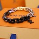 M0070MPARADISE CHAIN braceletThis Paradise Chain bracelet unleashes a striking personality through a multitude of colors and materials. Matte, polished and shiny metals create a rugged link, while the LV monograms give i