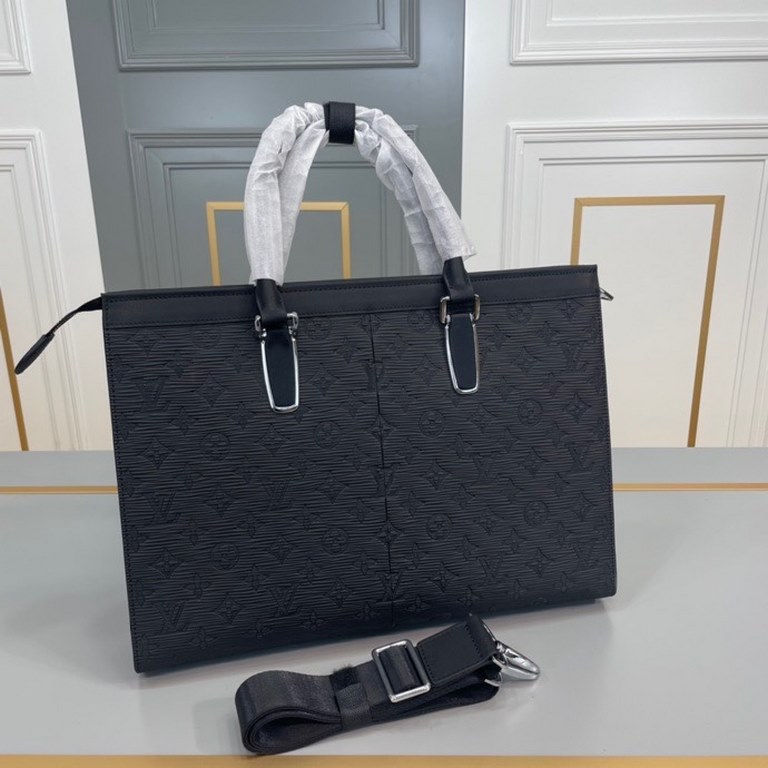 Original single goods [love] LV original single genuine new counter with the same high-end men's casual briefcase   workmanship super refined and elegant. With imported raw materials cowhide counter special hardware and 