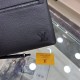 LOUIS VUITTON (Louis Vuitton   ) top original single latest model clutch bag. Imported head layer cowhide. Original hardware. Workmanship to see the details, every place is incomparable to pay attention to, exquisite and