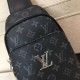 [Original Goods] LV Chest BagModel 28996Size 18-31-5Counter new    heavy hit version of the replica   original leather replica   leather super soft   oversized capacity   customized counter original hardware  smooth zipp