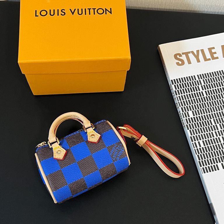 new   checkerboard checkerboard 5 colors In stock  MINI KEEPALL bag charm with keychain Louis Vuitton Louis Vuitton lv Mini Pillow Bag Pendant  This Mini Keepall bag and keychain is a bold and adventurous take on the cla