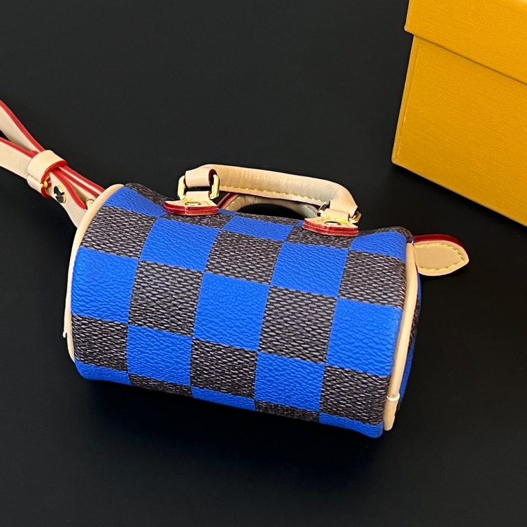 new   checkerboard checkerboard 5 colors In stock  MINI KEEPALL bag charm with keychain Louis Vuitton Louis Vuitton lv Mini Pillow Bag Pendant  This Mini Keepall bag and keychain is a bold and adventurous take on the cla