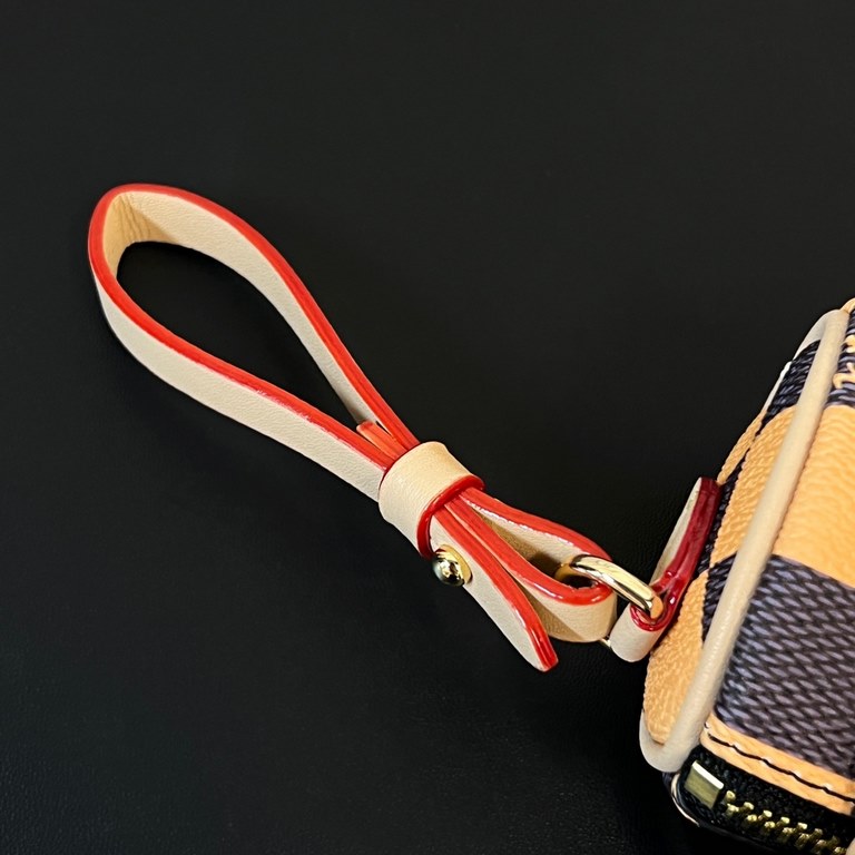 new   checkerboard checkerboard 5 colors In stock  MINI KEEPALL bag charm with keychain Louis Vuitton Louis Vuitton lv Mini Pillow Bag Pendant  This Mini Keepall bag and keychain is a bold and adventurous take on the cla