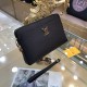 New  LOUIS VUITTON (Louis Vuitton)  2021 latest clutch bag Not only the bag type is well done, but also the quality is very fine, using imported buffalo leather, semi-stereotypical design, hardware supporting the style i