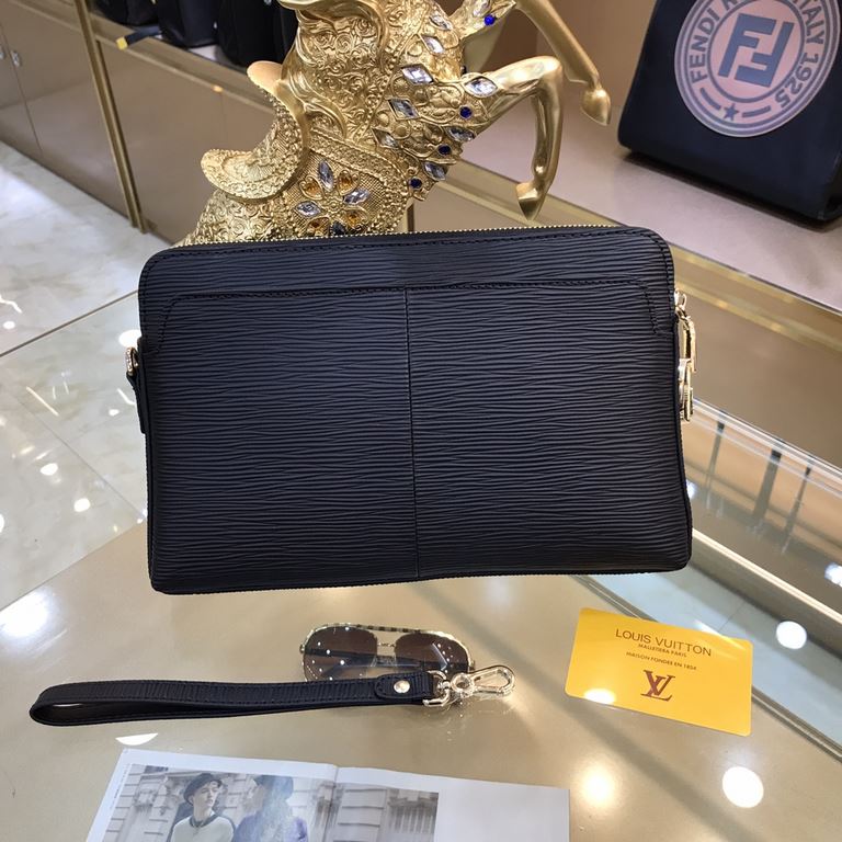 New  LOUIS VUITTON (Louis Vuitton)  2021 latest clutch bag Not only the bag type is well done, but also the quality is very fine, using imported buffalo leather, semi-stereotypical design, hardware supporting the style i