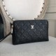 Top counter rats high-end goods 2022 latest hot models LV double zipper imported head layer cowhide clutch bag hot models a large number of shipments, clamoring counter goods   top original single goods   paper talking a