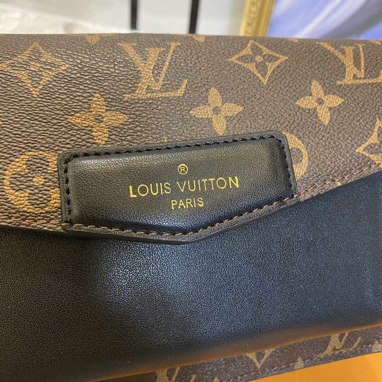 New LV Old Flower With Leather Flap Shoulder Crossbody Bag, Model 66832 , With Shoulder Strap, 2021 Spring New Fashion Women's Bags Shoulder Bag Old Flower Leather Shoulder Leather Handbag with Leather Strap, Internal Th