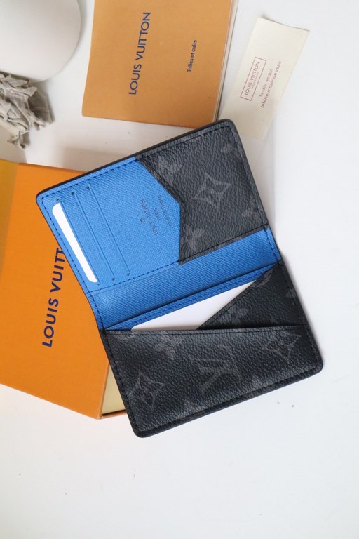 M80767Pocket walletCrafted in Epi leather, this pocket wallet is lined in smooth leather and Monogram Eclipse canvas with a Monorgam print, giving it a surprisingly classic look. This compact wallet features three credit