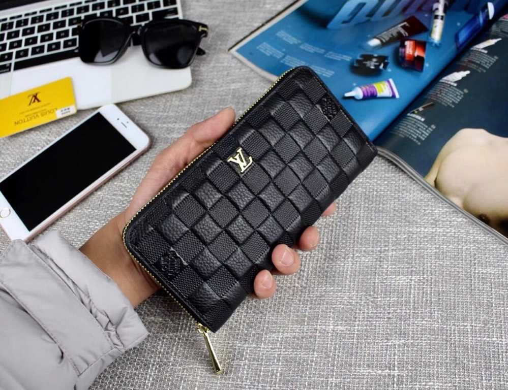 () [Original] LV Louis Vuitton  [Model] 666032 small wallet [Size] 19-10-2.5cm [Color] black high-end quality (original authentic) [Material] LV counter purchases classic  original imported   cowhide  authentic imported 