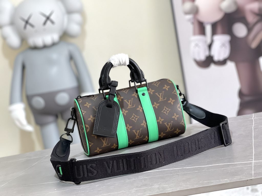 Exclusive to M20900, Louis Vuitton's iconic Keepall collection, the Monogram Macassar canvas is dipped in one of Virgil Abloh's signature brights, while the reinforced side straps and removable leather name tag continue 