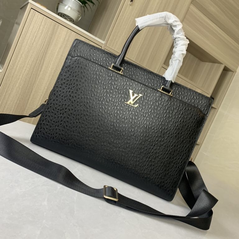 Top counter rats high-end goods 2024 latest hot models LV ostrich leather pattern code lock handheld briefcase fire models a large number of shipments, clamoring counter goods   top original single goods   paper talking 