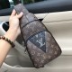 So many people looking at the bag!  LV is not good to sell turn the picture know. Newest 2020 Launched Men's Chest Bag, Selected Leather - High-grade Imported Cowhide Leather, Imported Lining Design  Uniform alignment [B