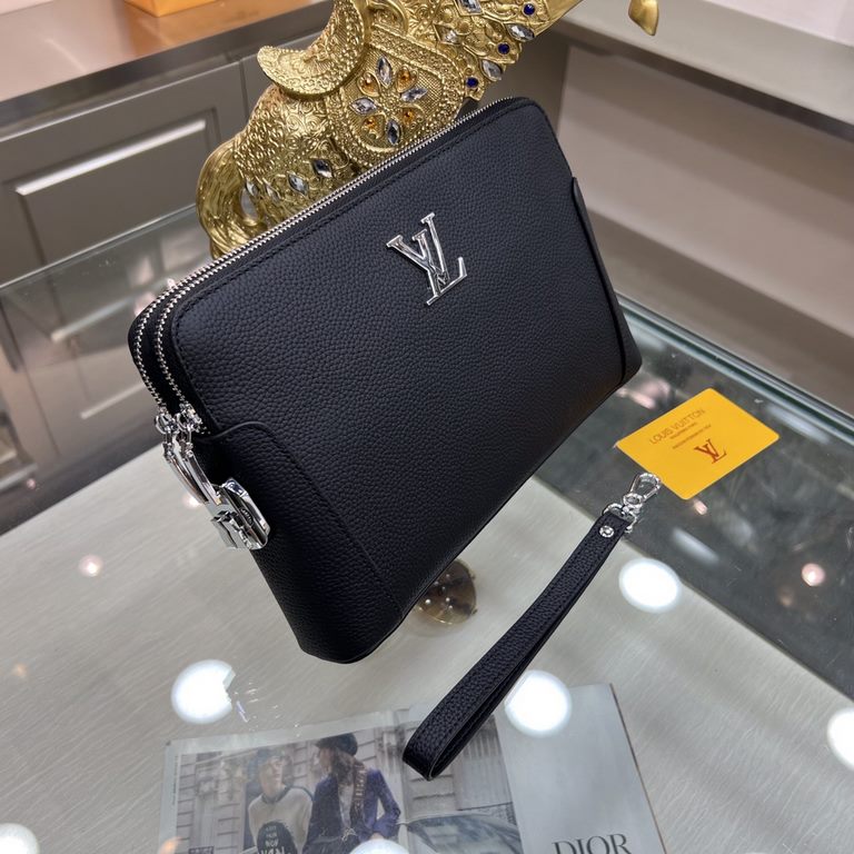 LOUIS VUITTON (Louis Vuitton   )   Haute Couture Men's Clutch Series Top imported cowhide leather production, with a combination lock, double pull design, senior tailor three-dimensional tailoring perfect version of the 