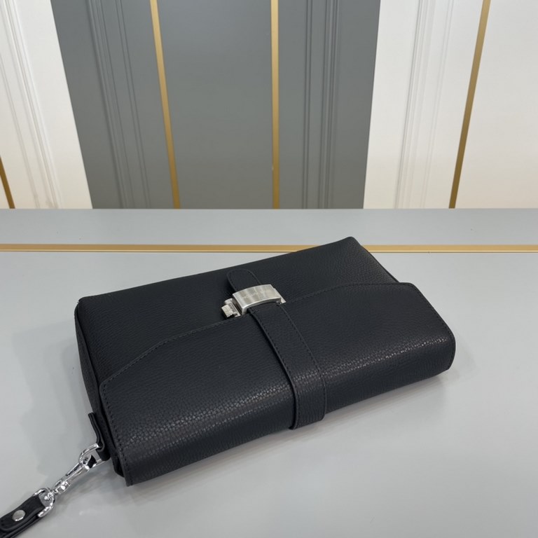 The original official network [love] LV original single authentic new counter with the same high-end men's casual clutch   workmanship is super refined and elegant. With imported raw materials cowhide counter special har