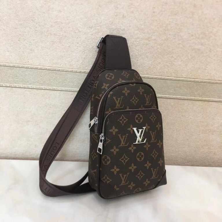 [Original Goods] LV Chest BagModel 28996Size 18-31-5Counter new    heavy hit version of the replica   original leather replica   leather super soft   oversized capacity   customized counter original hardware  smooth zipp