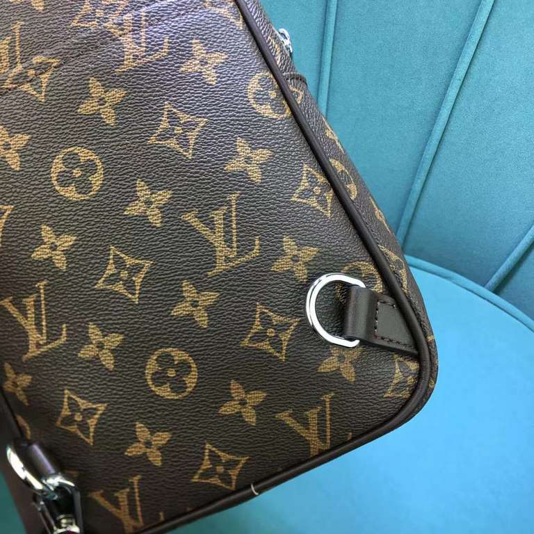 LV Chest BagModel 28996Size 18-31-5Counter new    Heavy hit replica   original leather replica   leather super soft   super large capacity   customized counter original hardware  smooth zipper    perfect craftsmanship   