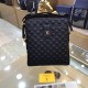 New  LOUIS VUITTON (Louis Vuitton)   2021 latest models of shoulder bags, not only the bag type to do a good job, but also the quality is very fine, using imported cowhide compression checkered pattern, semi-stereotypes 