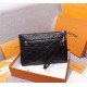 V home] Model 33079 with box the latest men's clutch bag men's men's bags   original quality using imported calfskin noble hardware leather soft feel awesome quality no doubt embossed design style simple atmosphere high-