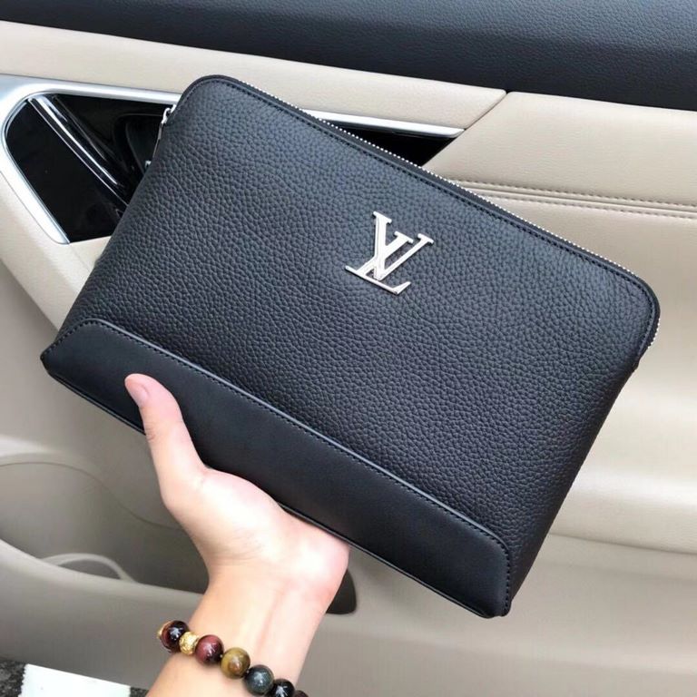 Special with box   so many people looking at the bag! LV is not good to sell turn the picture know. Newest 2020 Launched  Men's Clutch Zipper Bag, Selected Leather - High-grade Imported Cowhide Leather, Imported Lining D