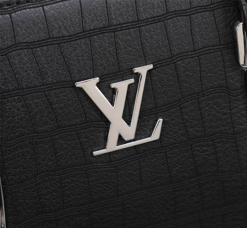 【Top Original Quality】 2022 Newest LV Double Pull Briefcase The original European imported cowhide sketches the iconic lines, made with imported equipment, fashionable and trendy, counter quality, more zipper pockets and