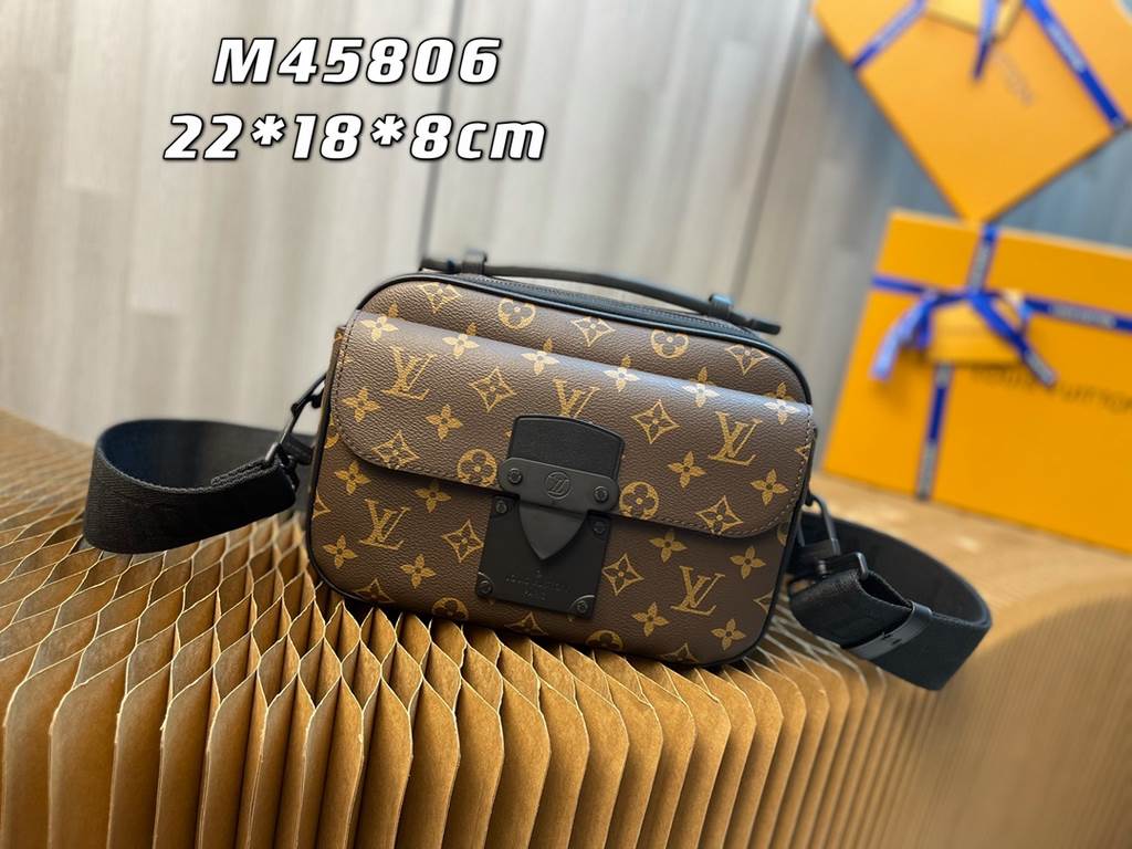 Top quality original [Exclusive photo Model No. M45806 】S Lock messenger bag is made of Monogram Macassar canvas, the new lock is inspired by Georges Vuitton's design of the hard case lock in 1886. A special finishing pr