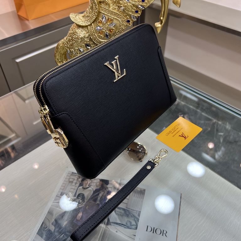 New  LOUIS VUITTON (Louis Vuitton)   the latest clutch bag Not only the bag type is well done, but also the quality is very fine, imported cross grain cowhide leather production, double pull with double combination lock,