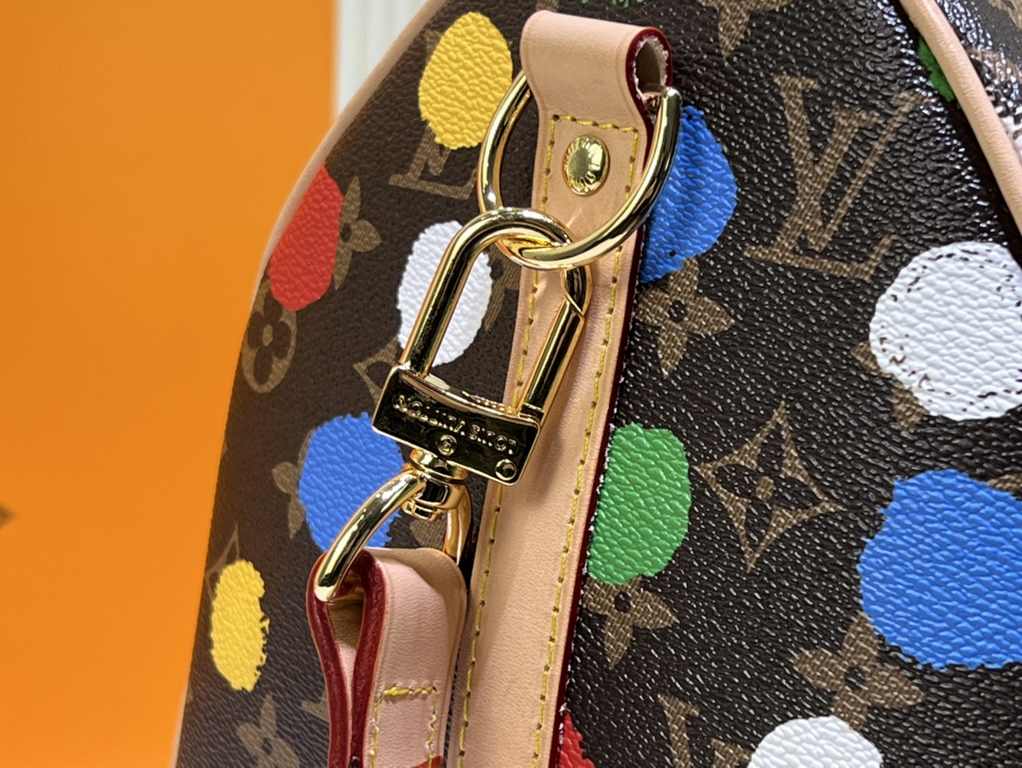 Upgraded Double-sided Yellow Leather Original Packaging M46400 46377 41416 From the Louis Vuitton x Yayoi Kusama collaborative collection, the LV x YK Keepall 45 travel bag celebrates the fusion of artistic creativity an