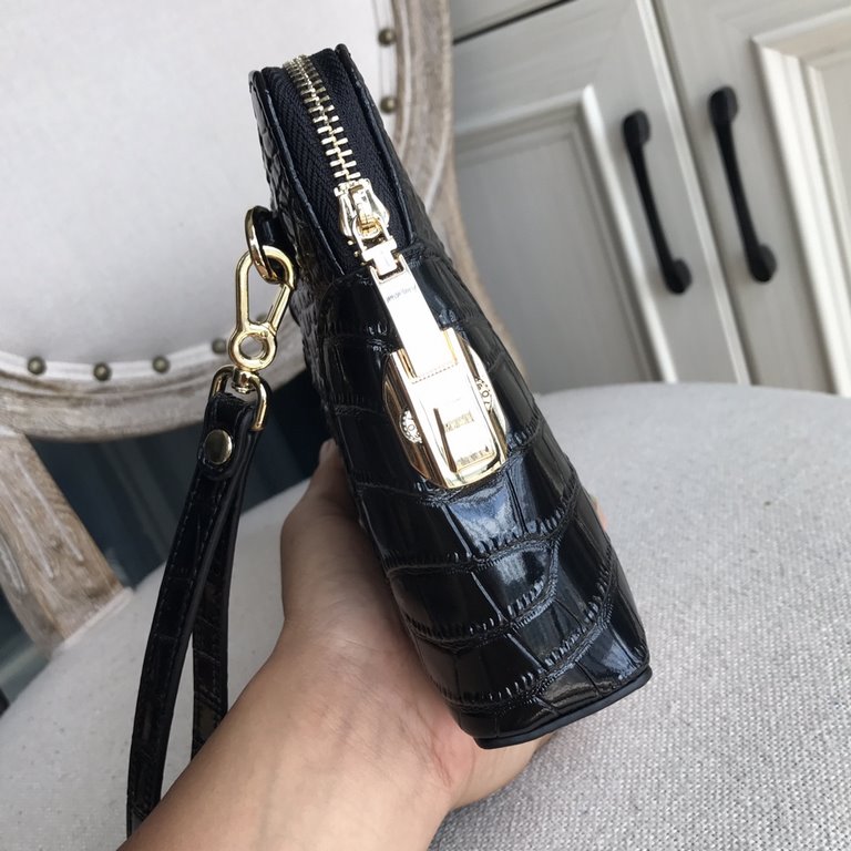 Top counter rat ruthless goods 2022 latest style LV men's code lock clutch bag fire models large shipments pull, clamor counter goods   top original single goods   paper talk bragging about the skin we will not, please l