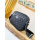 秘秘LV    Counter the latest explosion of men's crossbody bags, heavy money to create a new channel goods   Energetic   Ideal for men's   The original hardware  LOGO is clear as a bell   Top head layer cowhide   quality Un