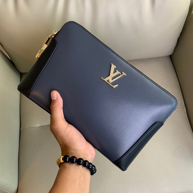 Top counter rats high-end goods 2023 latest hot models LV double zipper password lock imported head layer cowhide clutch bag hot models a large number of shipments, clamoring counter goods   top original single goods   p