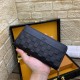 () [Original] LV Louis Vuitton  [Model] 666069 small wallet [Size] 19-10-2.5cm [Color] black high-end quality (original authentic) [Material] LV Louis Vuitton counter purchases classic  the original imported   cowhide  a