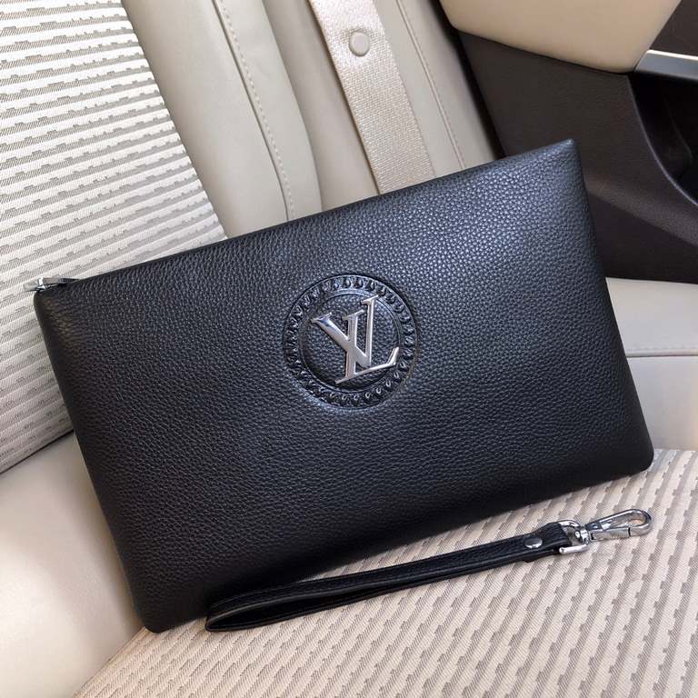 秘秘 [LV 823-10 clutch bag]    European original single water goods handbag, heavy to create a new channel goods   vibrant   ideal for men's   the original hardware  LOGO is clear and unparalleled   top Original head layer